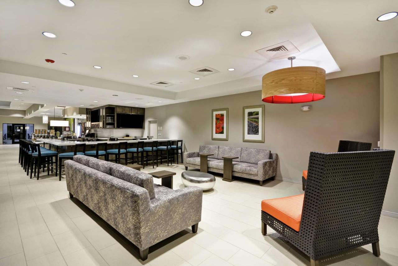 Hilton Garden Inn Гастония Экстерьер фото