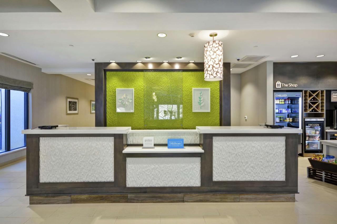 Hilton Garden Inn Гастония Экстерьер фото