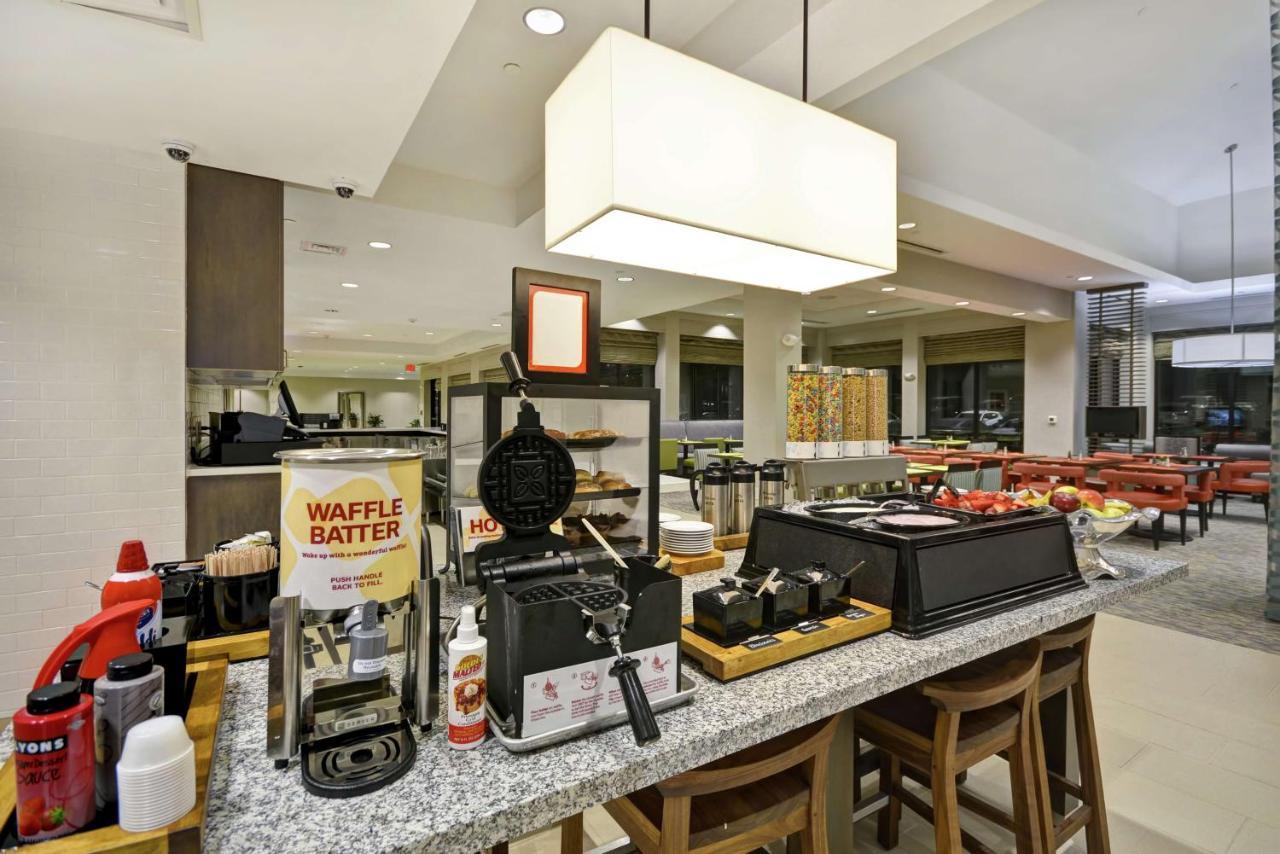 Hilton Garden Inn Гастония Экстерьер фото
