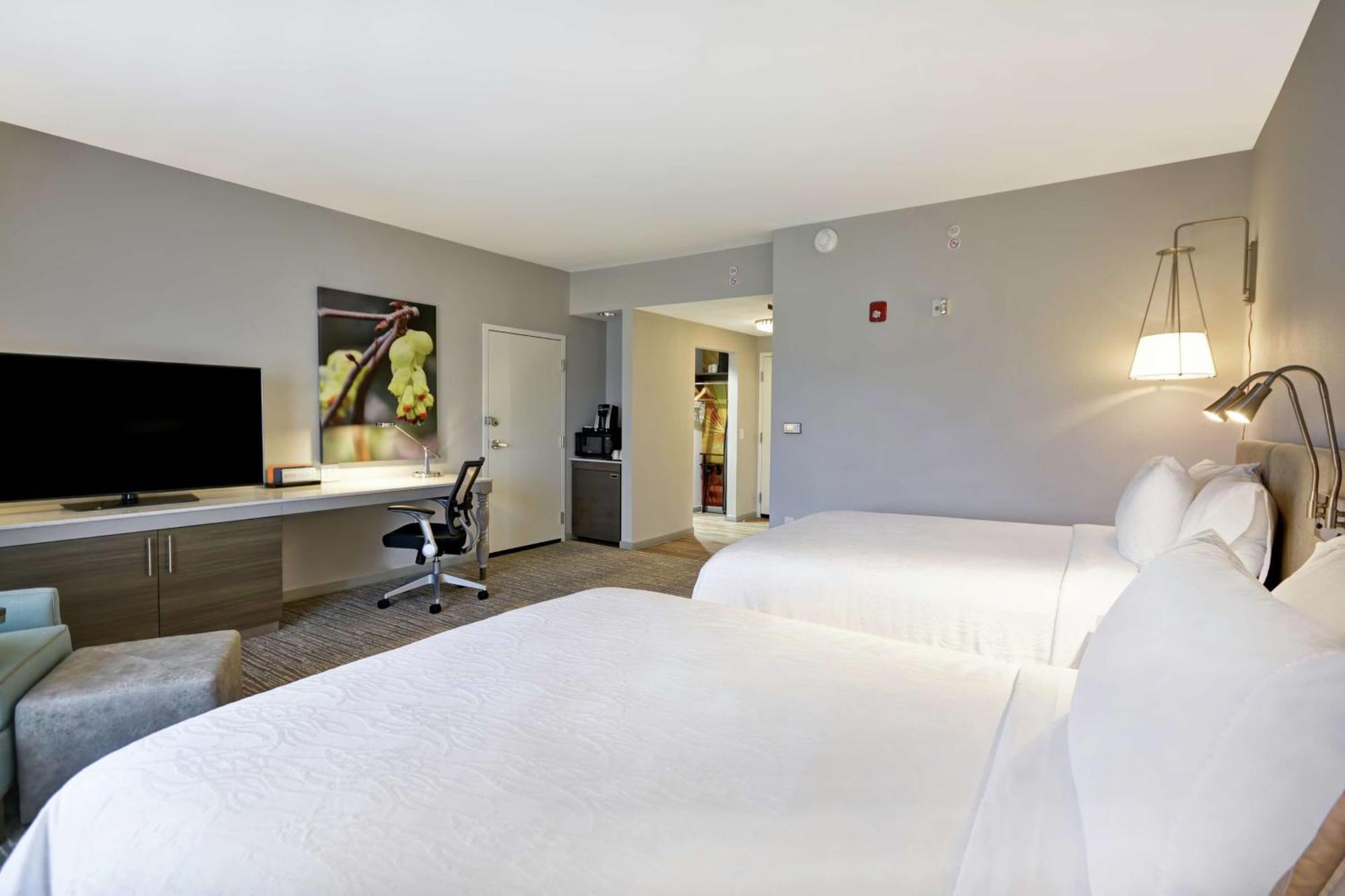 Hilton Garden Inn Гастония Экстерьер фото